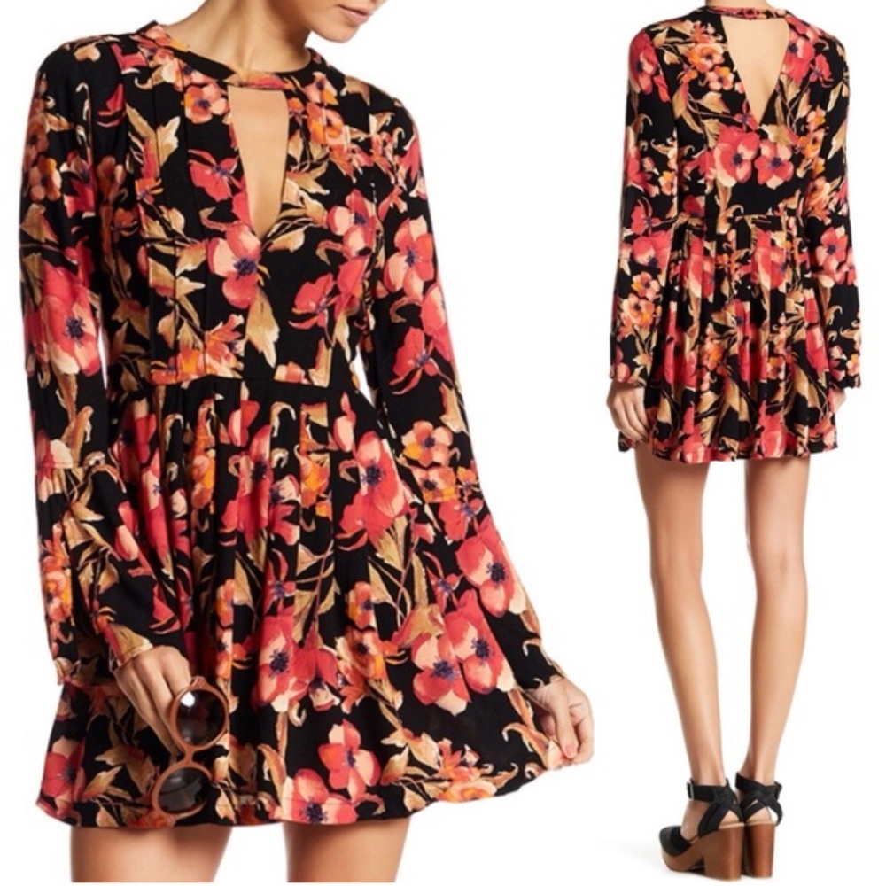 Free People Size 6 Floral Keyhole Mini Dress Black Red Boho Flowy